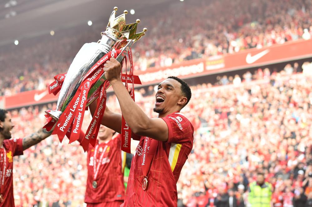 首秀惊艳！江苏外援爱德华兹&亨特合砍51分