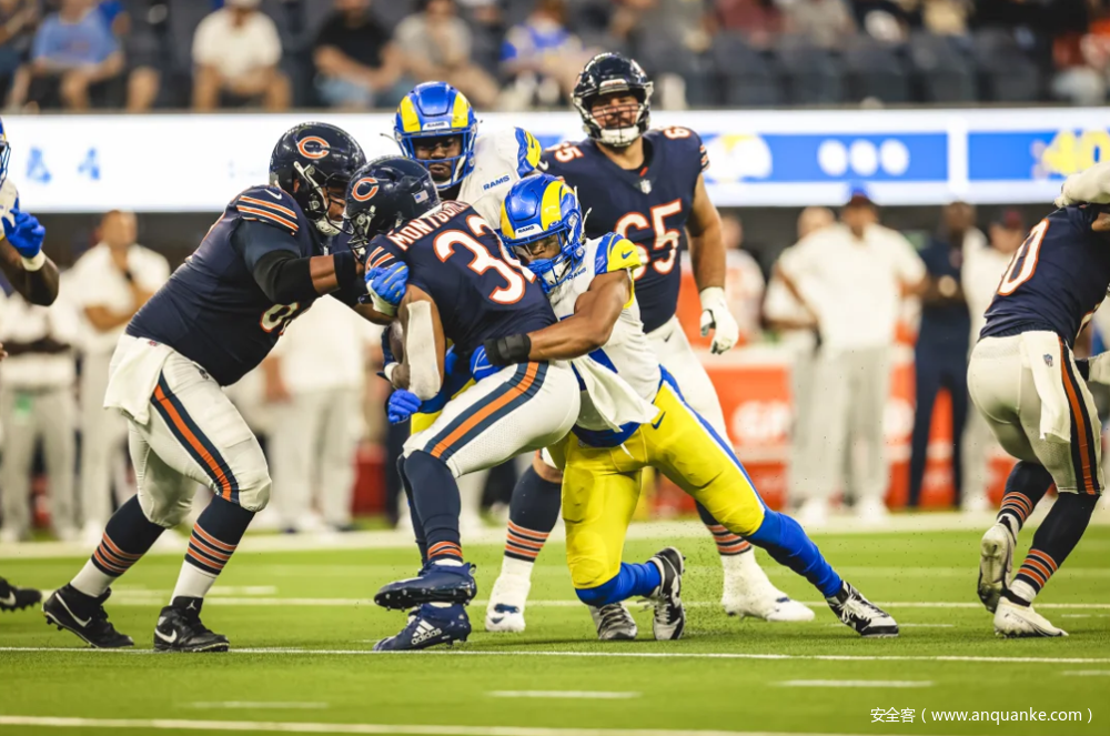 斯洛特：昨晚睡得不是最好但也没失眠；没来得及和博斯喝一杯